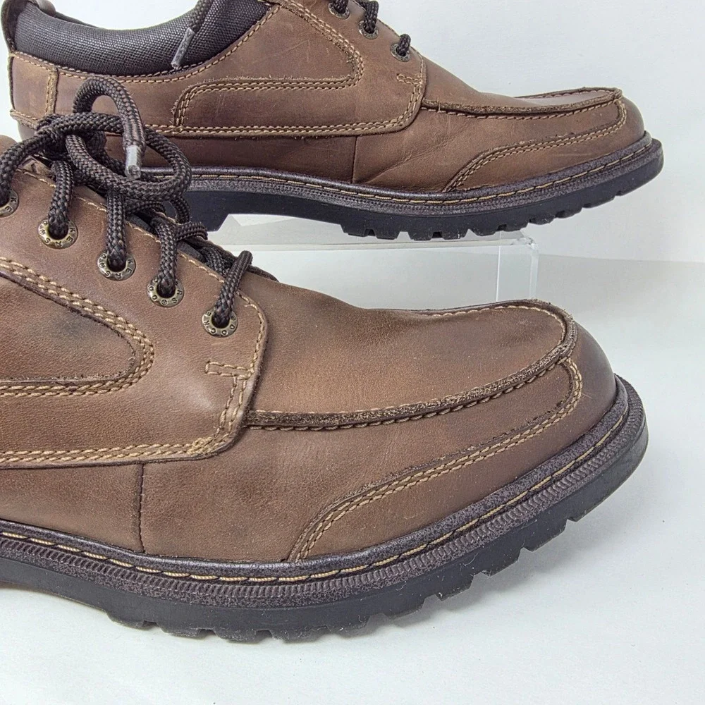 Dockers ships from